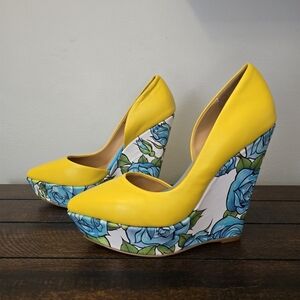 Taylor Says Bonafide Yellow Wedge Platform Shoes Slip On Size 7